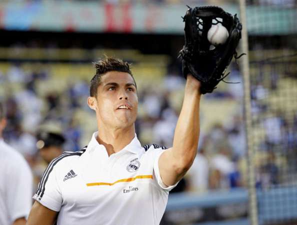 11. Cristiano-Ronaldo-Coiffure-Full-HD-Fond d'écran