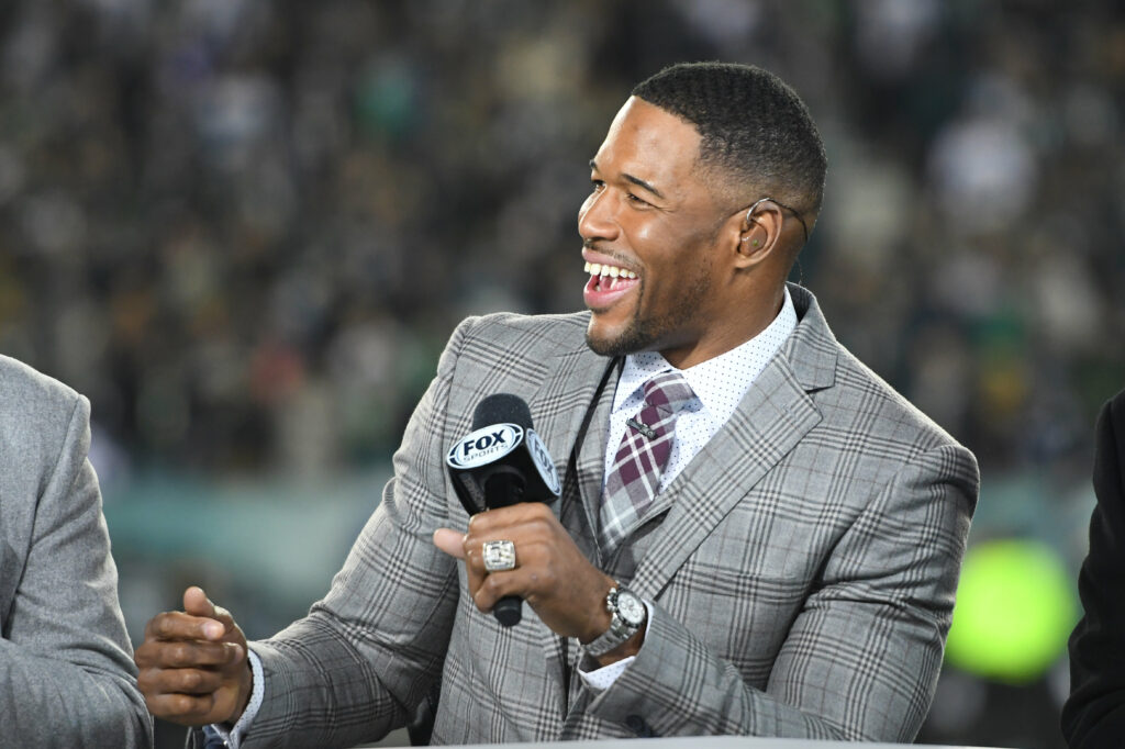 How much does Michael Strahan make on Fox NFL?