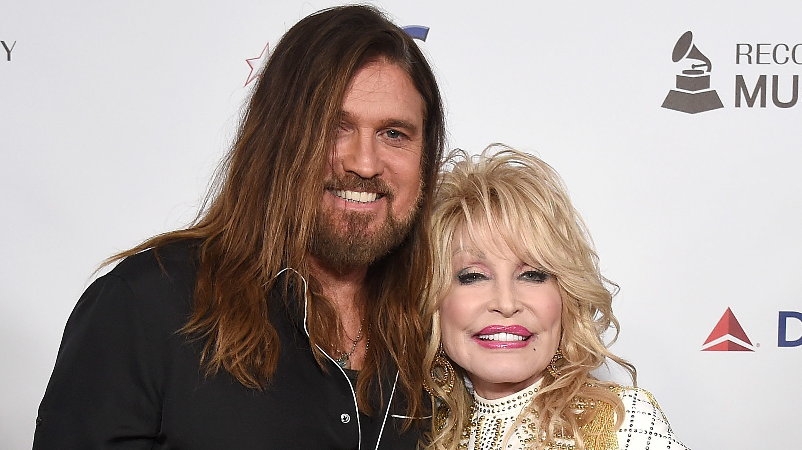 Is Billy Ray Cyrus related to Dolly Parton?