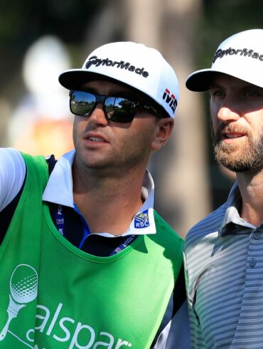 How much did Dustin Johnsons Caddie make?