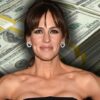How much money does Jennifer Garner make a year?