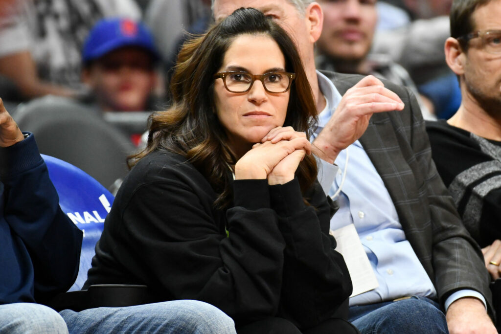 How many years was Jami Gertz married?