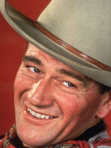 Care a fost valoarea netă a lui John Wayne?