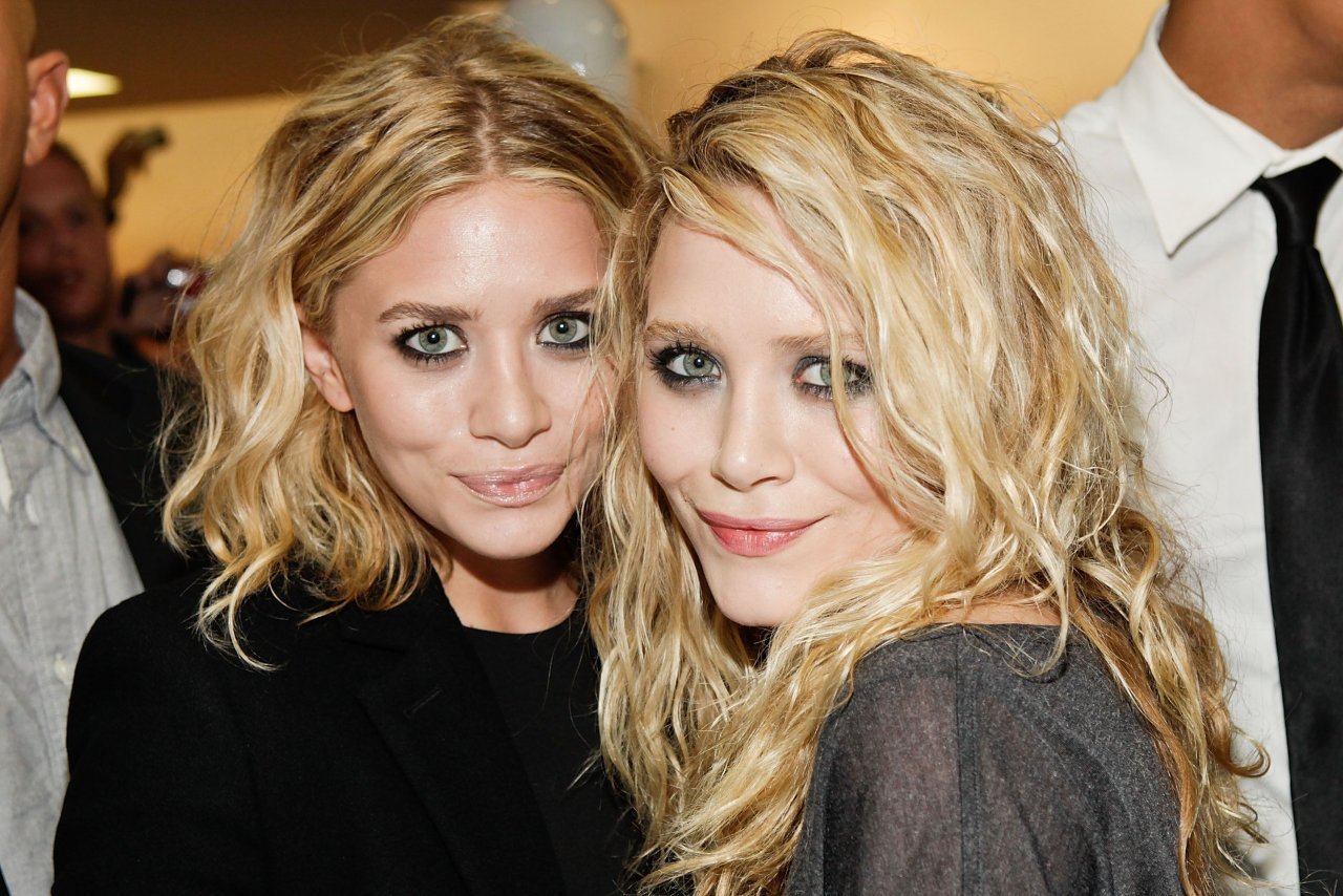 Are Olsen twins still rich?