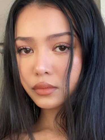 Who is Bella poarch net worth?