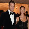 Is Tom or Gisele richer?