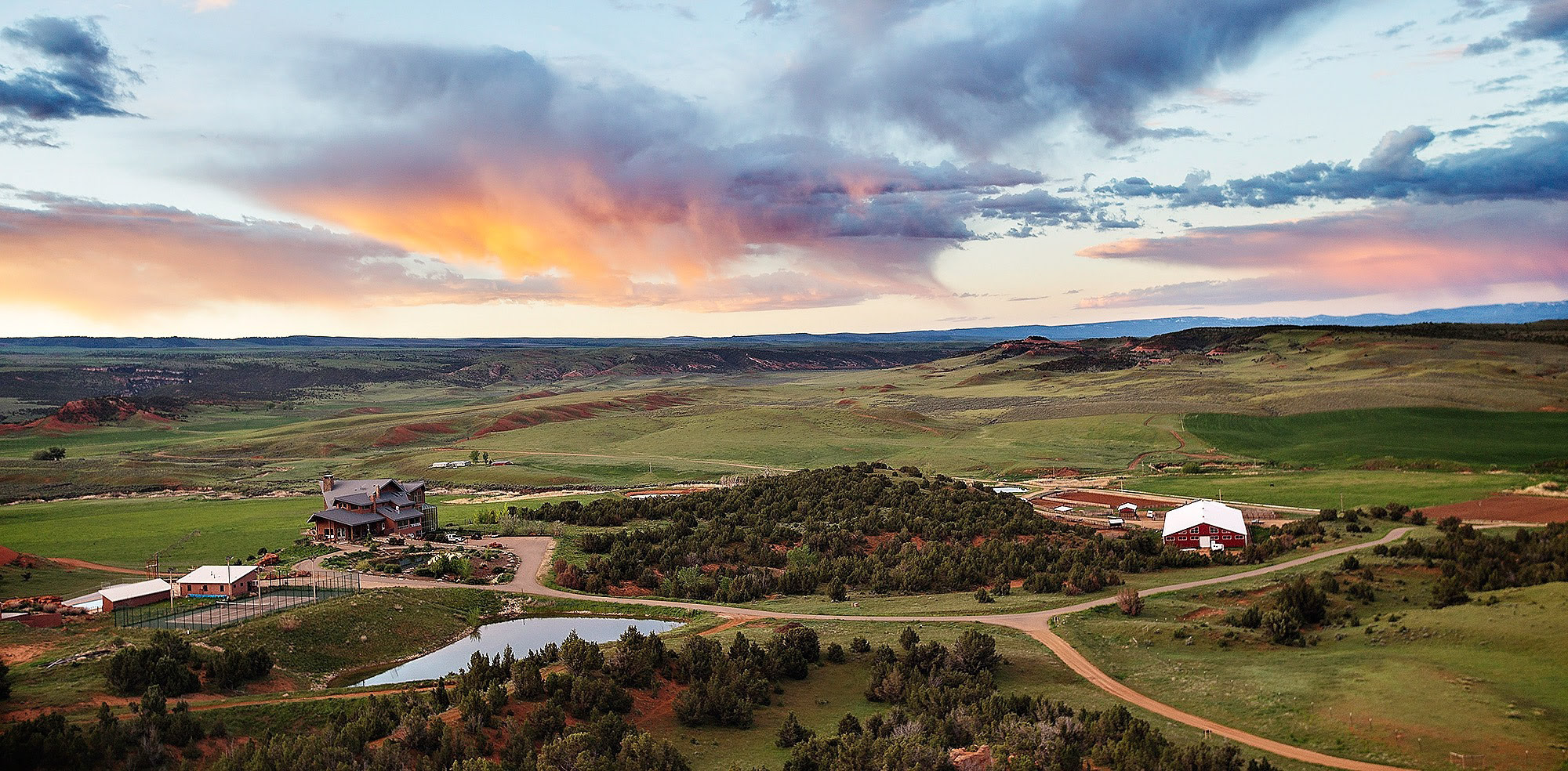 Who owns Yellowstone ranch?