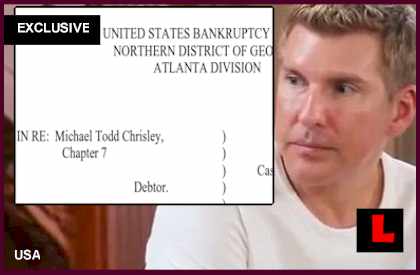 How does Chase Chrisley make money?