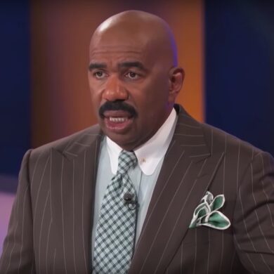How much is Steve Harvey worth in 2021?
