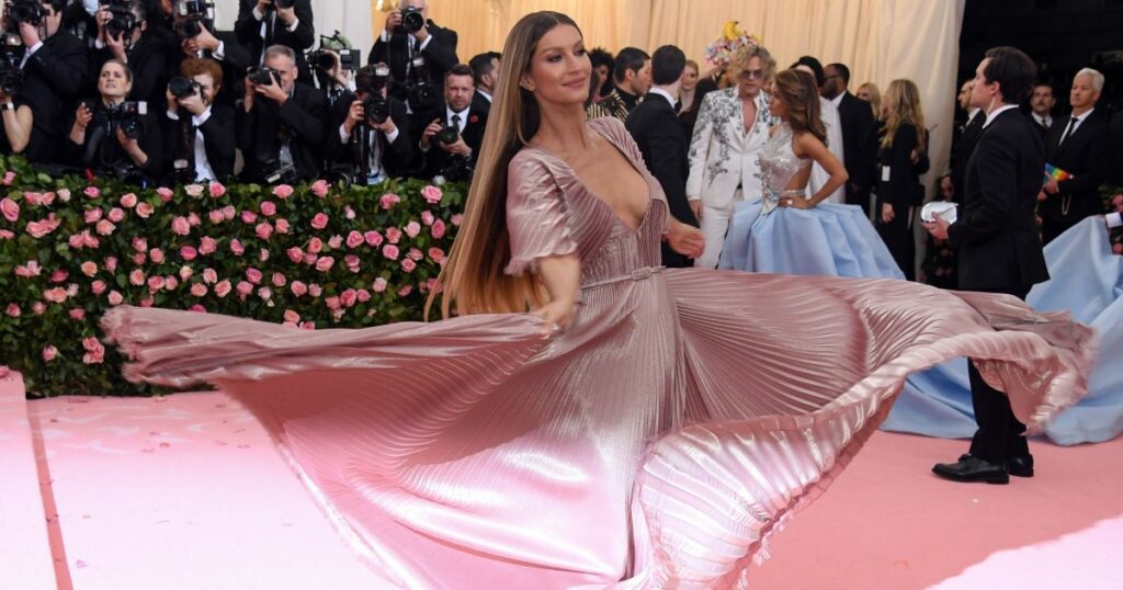 How much is Tyga worth 2021?