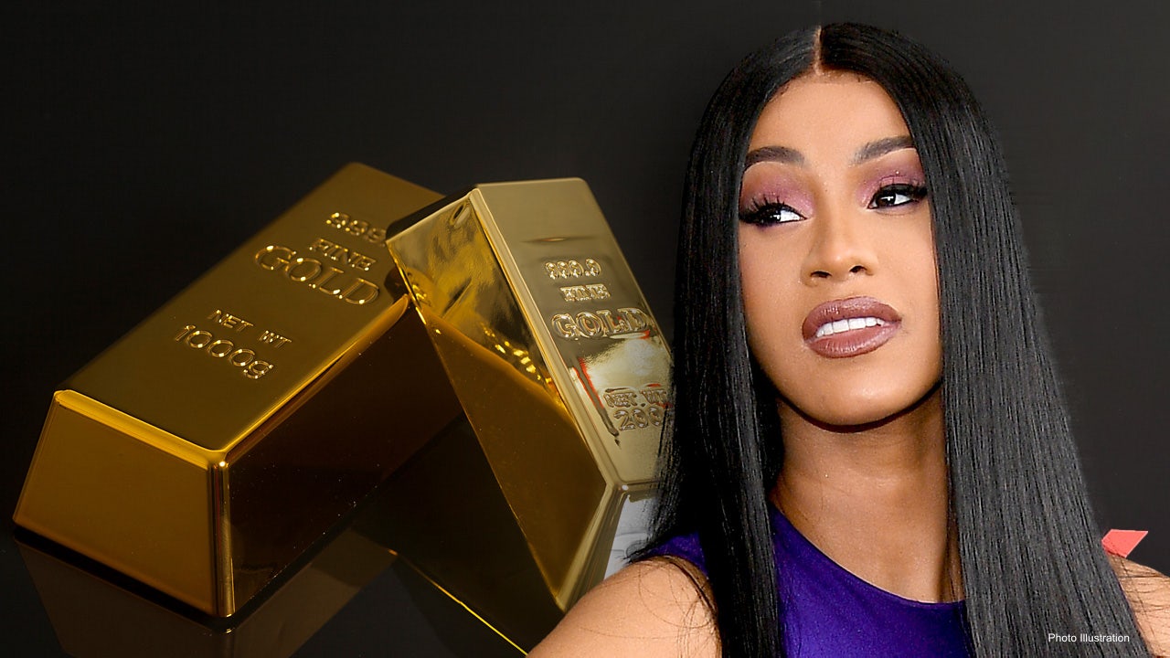 What is Cardi BS net worth?