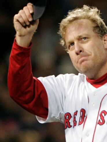 How much did Curt Schilling make?