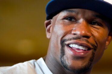 Is Mayweather a billionaire now?