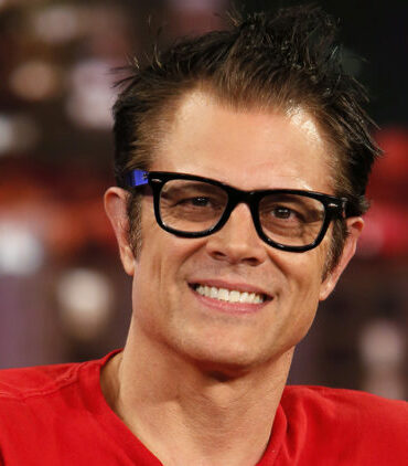Why is Johnny Knoxville so rich?