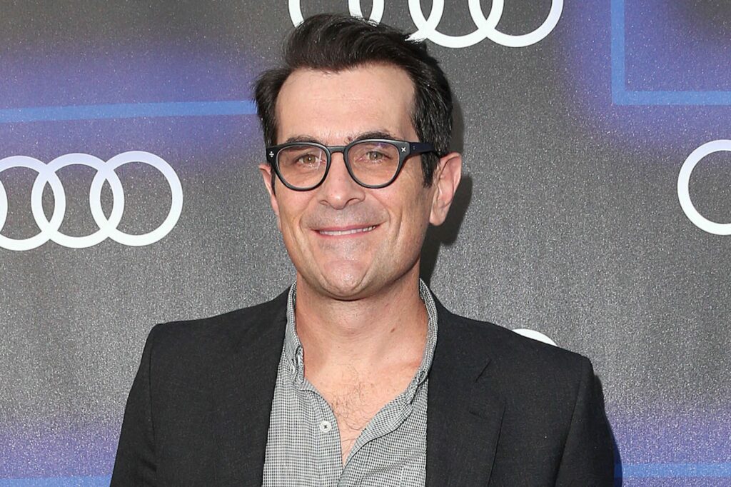 Is Ty Burrell rich?