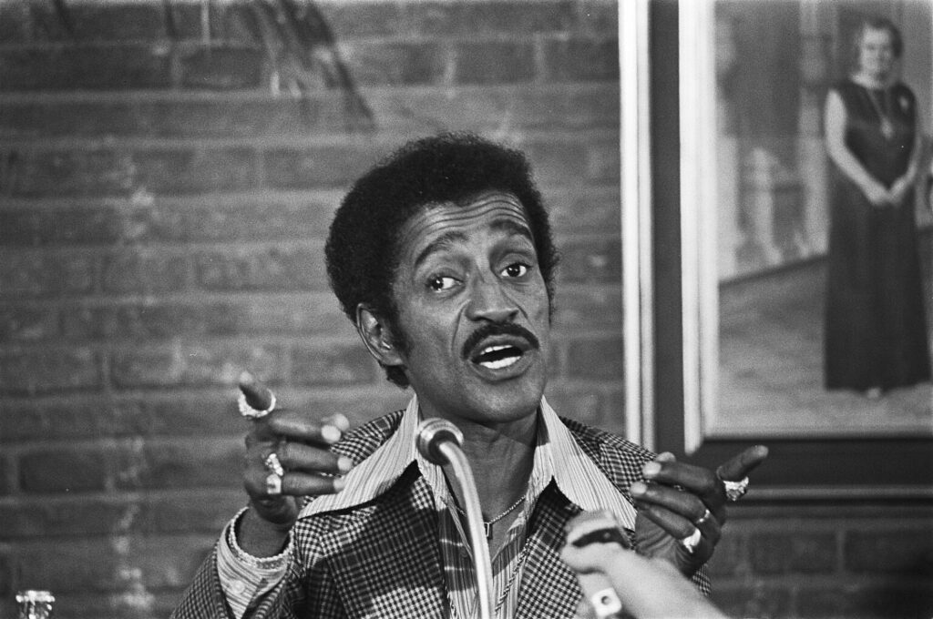 How much was Sammy Davis Jr worth when he died?