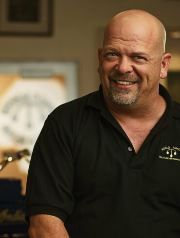Who is the richest on Pawn Stars?