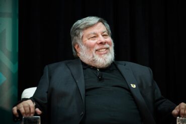 Why Steve Wozniak is not a billionaire?