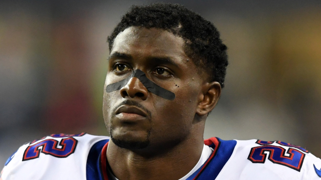 How much does Wendy's pay Reggie Bush?