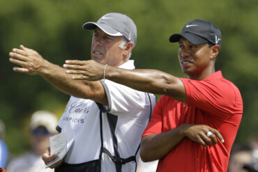 How much did Steve Williams make as Tiger's Caddie?