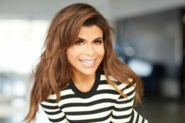 What does Paula Abdul do for a living now?