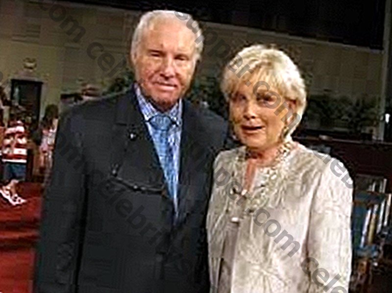 Who was Jimmy Swaggart's first wife?