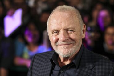How much did Anthony Hopkins get paid for Hannibal?