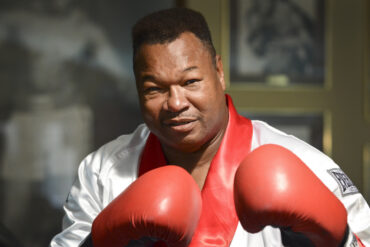 How rich is Larry Holmes?