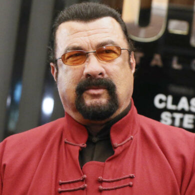 How rich is Steven Seagal?