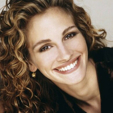 How much is Julia Roberts net worth?
