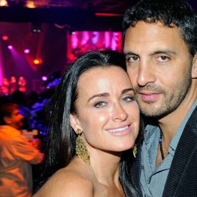 Is Kyle Richards still married to Mauricio?