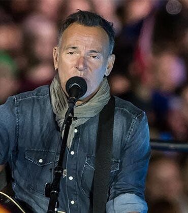 What is Bruce Springsteen's net worth?