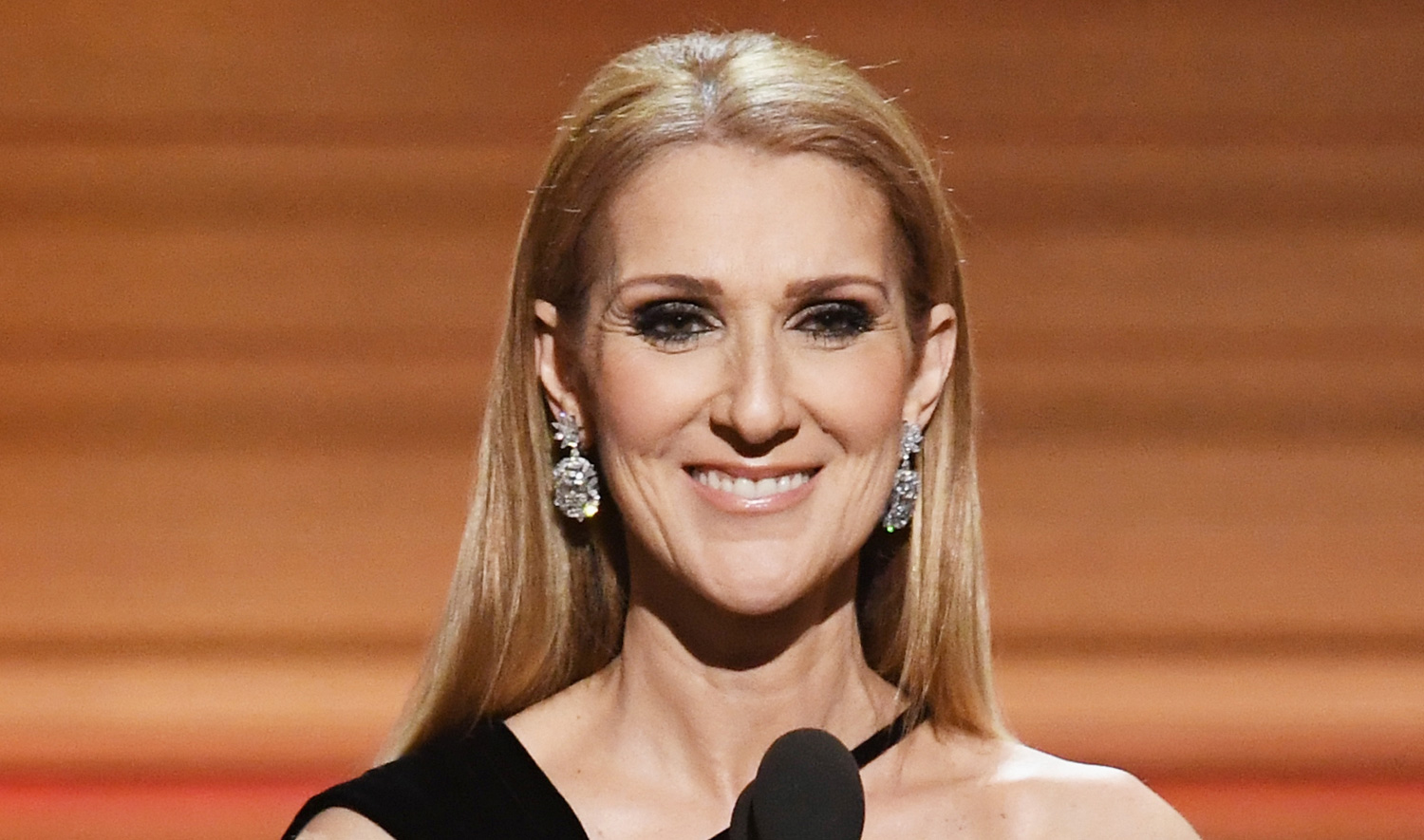 How much does Celine Dion make a year?