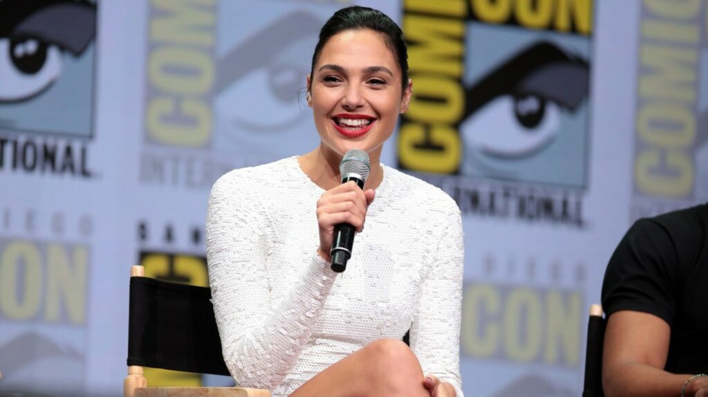 Does Gal Gadot speak Russian?