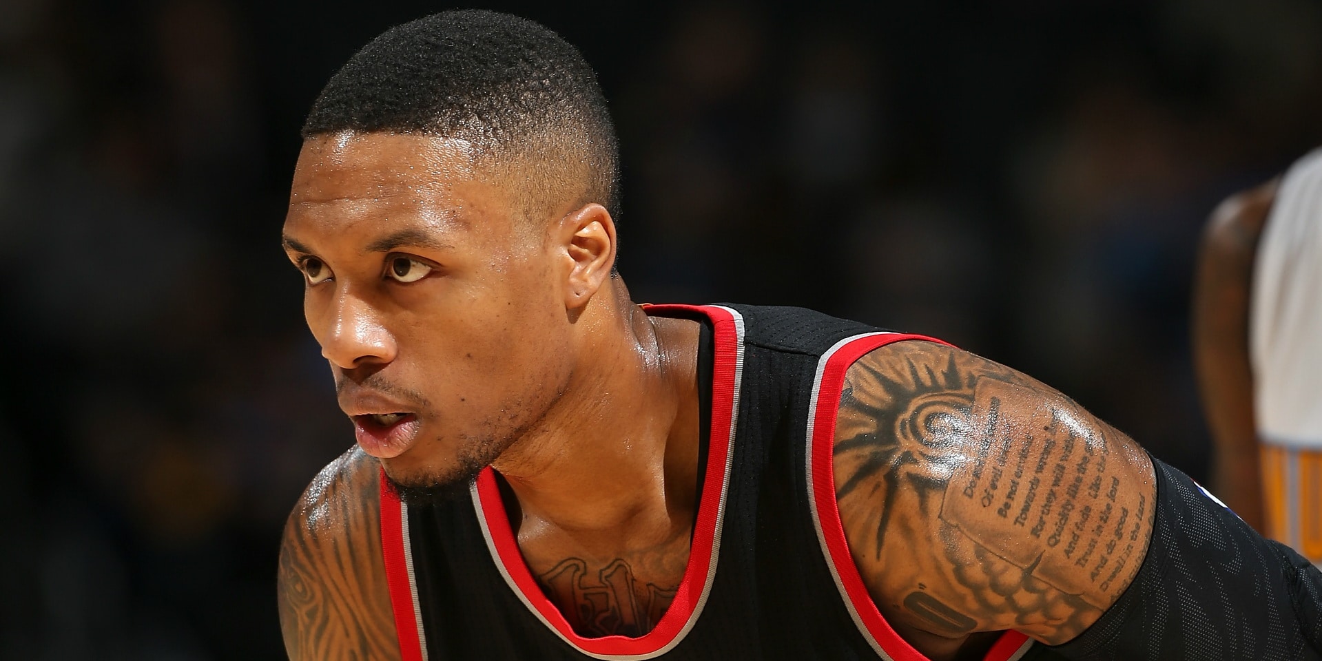 What is Damian Lillard net worth?