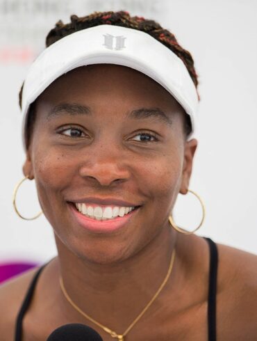What disease does Venus Williams have?