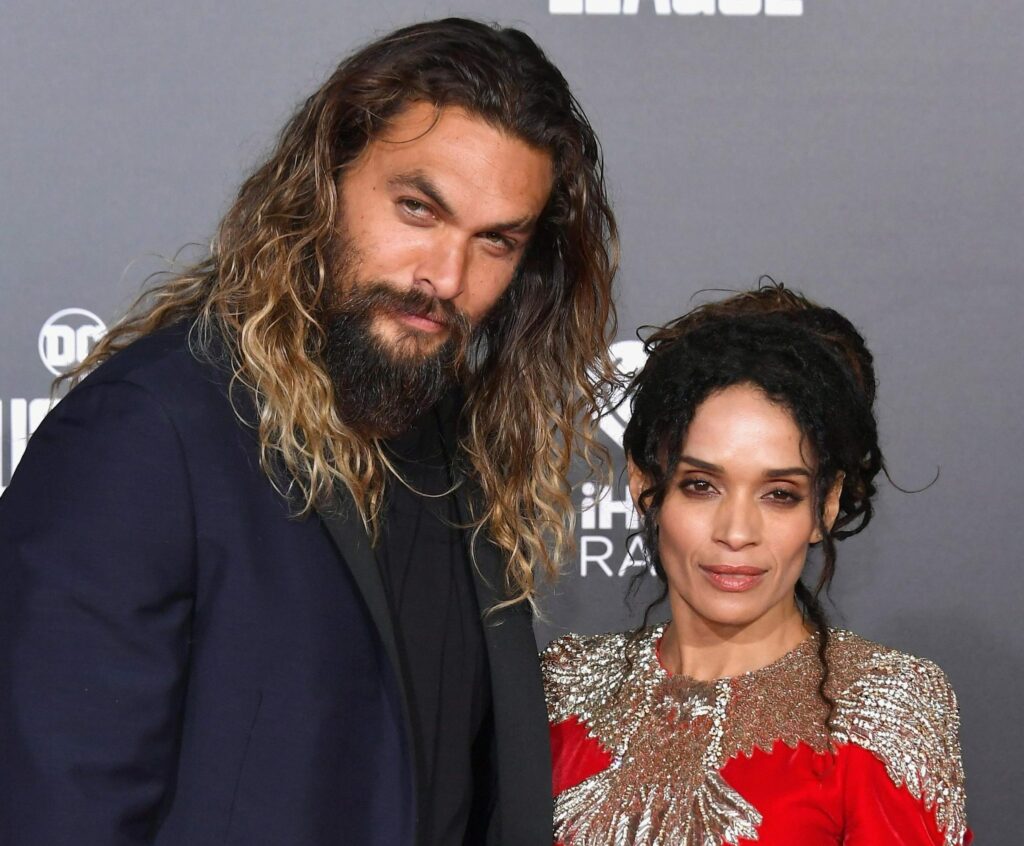 How rich is Lisa Bonet?