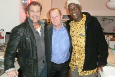 Are Mel Gibson and Danny Glover friends?