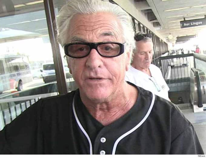 Where did Barry Weiss get his money?