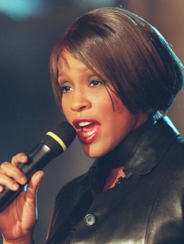 How much did Whitney Houston Worth?