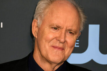 How rich is John Lithgow?