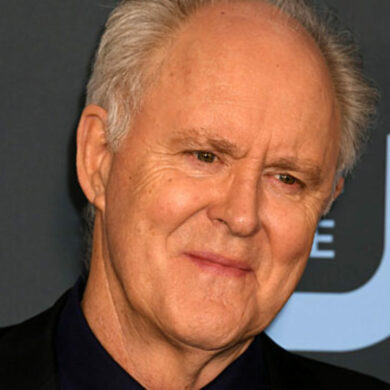 How rich is John Lithgow?