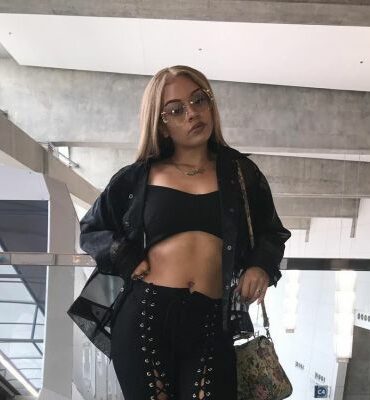 What is Miss Mulatto salary?