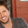 What is Luke Bryan's net worth?