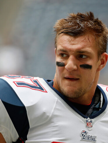 What is Rob Gronkowski's net worth?