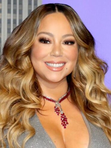 What is Mariah Carey's net worth 2021?