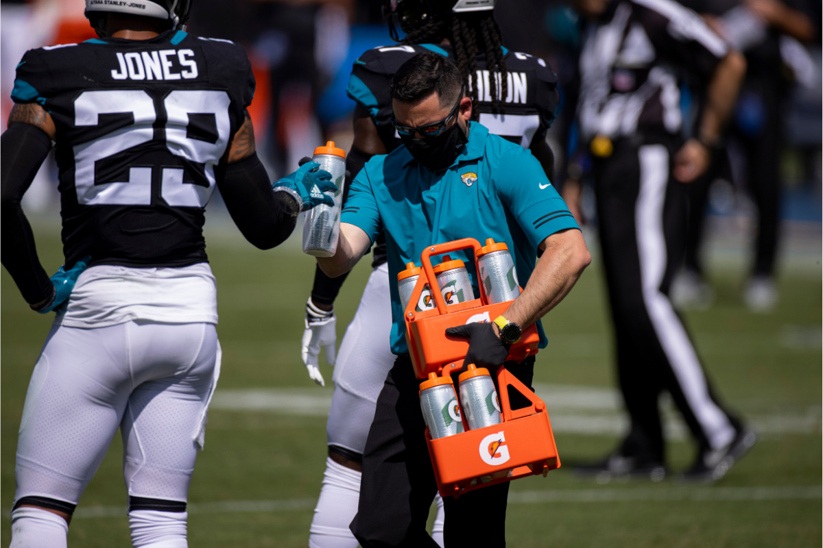 How much does a waterboy get paid for the NFL?