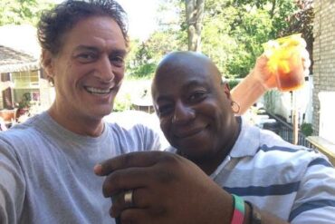 How much does Anthony Cumia make a year?
