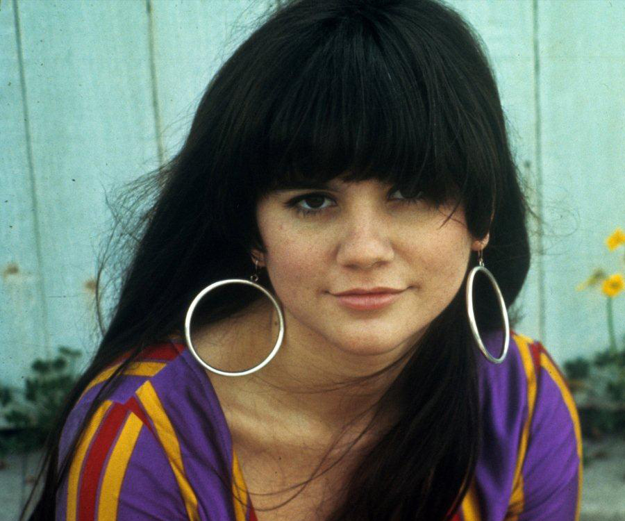 How rich is Linda Ronstadt?