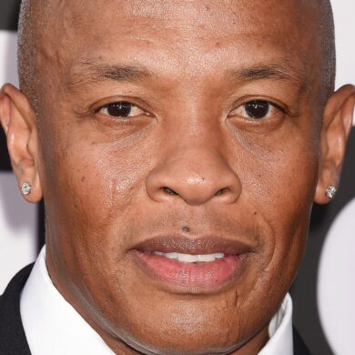 What is Dr Dre worth?